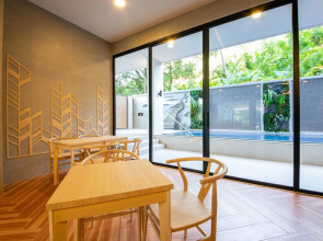 Golden Paradise Hotel