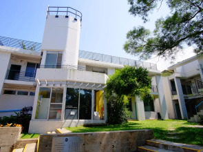 Hong Kong Island YHA Jockey Club Mt. Davis Youth Hostel