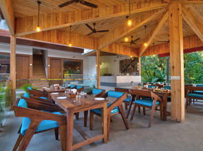 Oceano Beach Resort Goa