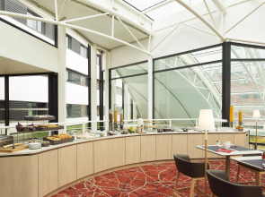 Hotel Oceania Paris Roissy CDG