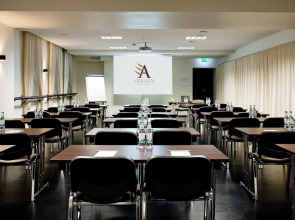 Отель Amberton Cathedral Square Вильнюс