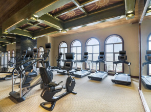 The Castle Hotel, a Luxury Collection Hotel, Dalian