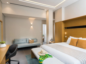 Oasis Spa Club Dead Sea Hotel