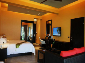 Peninsula Beach Resort