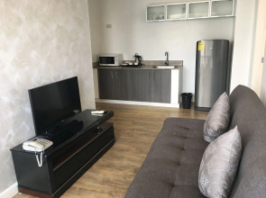 Regency Grand Suites