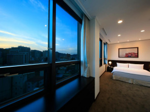 Orakai Insadong Suites