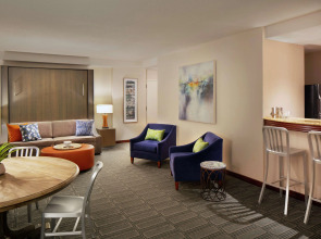 Hilton Philadelphia at Penn's Landing