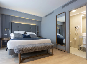 Hotel Lima - Adults Recommended