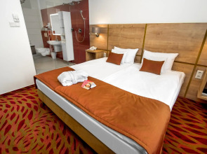 Rubin Wellness & Conference Hotel