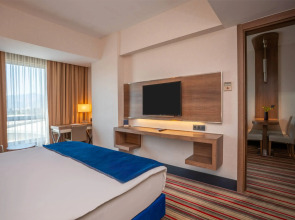 Ramada Plaza by Wyndham Izmir