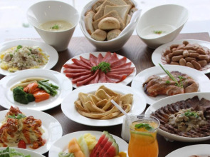 Golden Phoenix Hotel - Manila