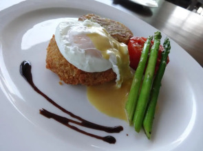 Le Coral Beach Resort and Cafe