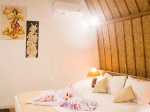 Penida Sunset Ocean View Bungalows