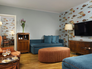 Отель Continental Genova