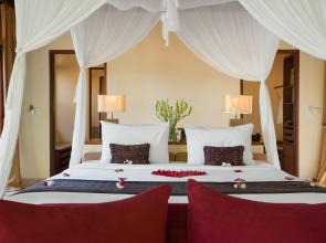 Курорт Komaneka at Tanggayuda