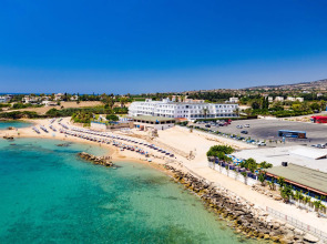 Corallia Beach Hotel Apartments