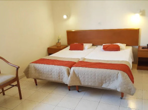 Mandalena Hotel Apts