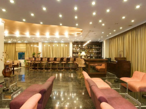 Отель Alexandros 