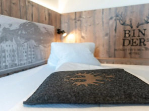 Binders Budget City Mountain Hotel