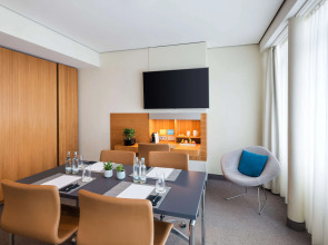 Lindner Hotel Berlin Ku’damm, part of JdV by Hyatt