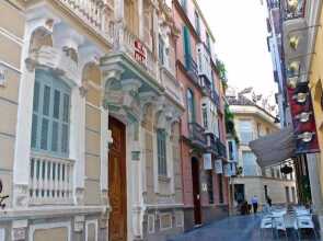 Cozy Flat Niño de Guevara