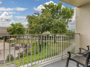 Best Western Plus Garden Court Inn