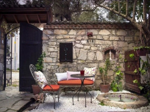 Artemis Selcuk Suites