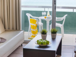 Costantiana Beach Hotel Apartments