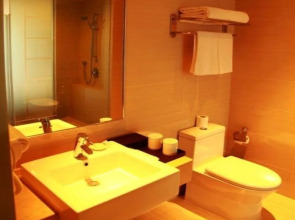 JI Hotel (Harbin Zhongyang Street People Square)