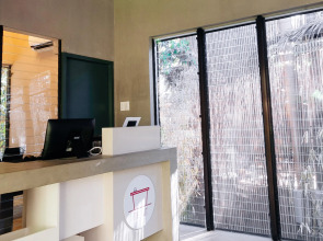 Spin Designer Hostel