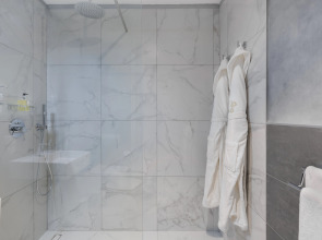 1926 Le Soleil Hotel & SPA