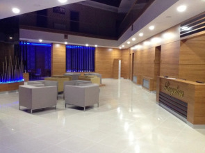 Grand Surmely Business Hotel