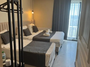 D Twins Airport Hotel