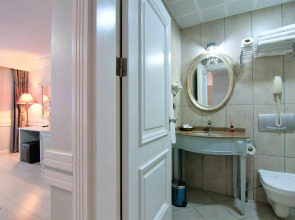 Ferman Hotel - Special Class