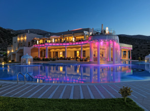 The Noverian Scenic Crete Hilltop Villa Resort & Spa