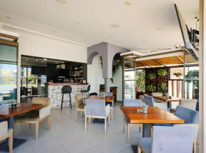 Mikes Kanarium City Hotel