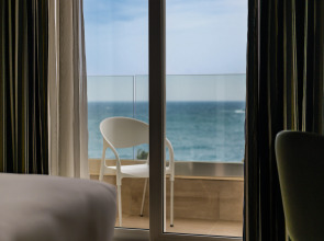 QAWRA Palace Resort & SPA