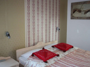 Royal Residence Hotel