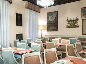 Отель San Guido Porta Volta