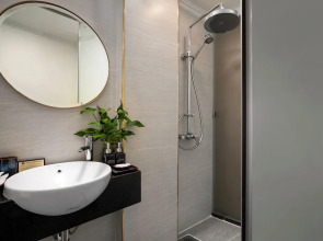 Hanoi Backpackers Hostel & Rooftop bar