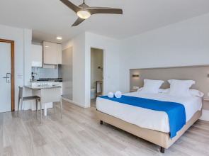 Apartamentos Vigilia Park