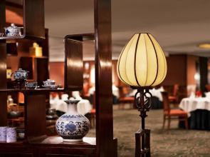 Sheraton Hong Kong Hotel & Towers