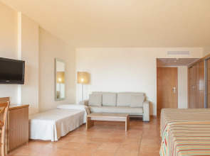 Отель RH Casablanca & Suites