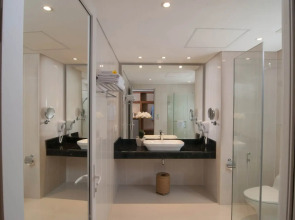 Sulis Beach Hotel and Spa