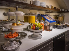 Art Hôtel Batignolles