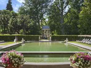 Отель Four Seasons Hotel Firenze