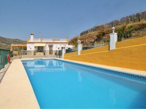 1090 Villa las Flores