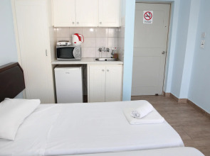 Antonis G. Hotel Apartments
