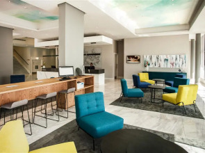 StayEasy Cape Town City Bowl