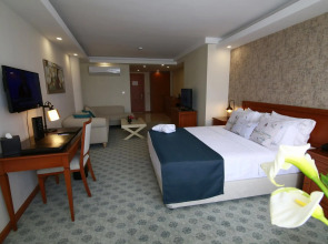 Tuzla Garden Hotel & Spa